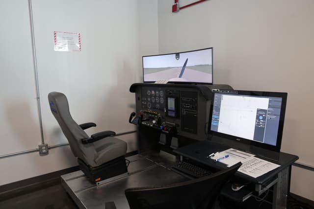 AATD Flight Simulator